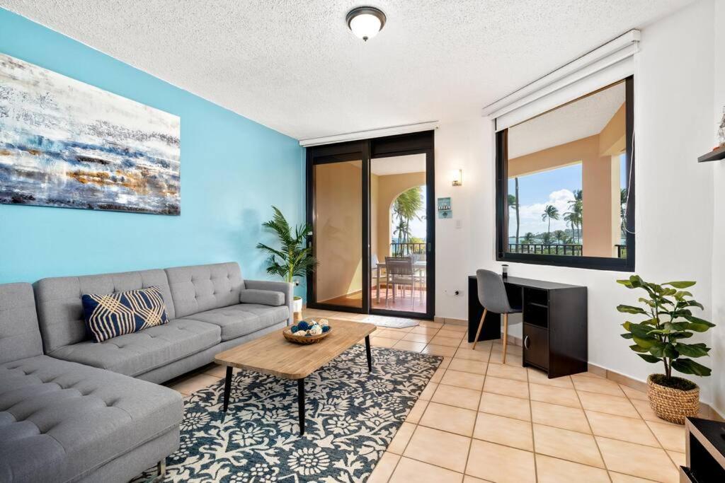 Beach Access + 3 Pools + Ocean Views - 2Br In Palmas - Sleeps 7 Lejlighed Humacao Eksteriør billede