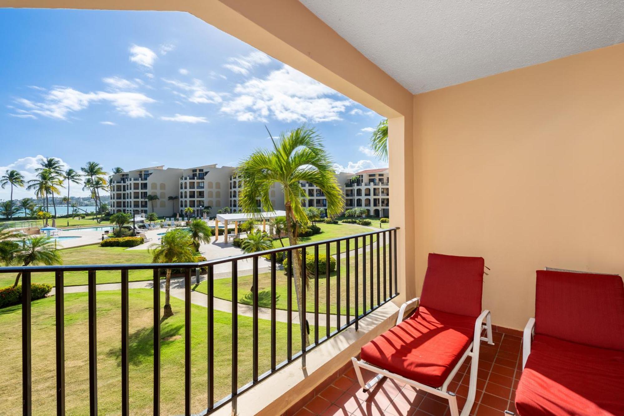 Beach Access + 3 Pools + Ocean Views - 2Br In Palmas - Sleeps 7 Lejlighed Humacao Eksteriør billede